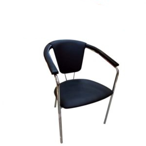 chaise métallique chrome et simili cuir avec accoudoirs noir gano